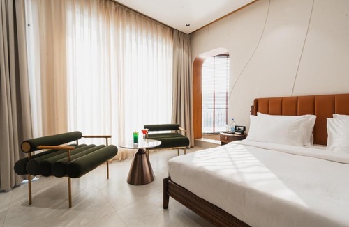 Zirakpur Hotel | AVA Hotel Chandigarh Zirakpur