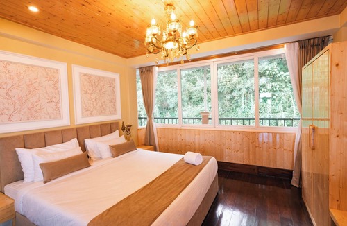 Kurseong Hotel | Avianna Windy House Wellness Retreat