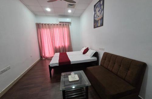 Lucknow Hotel | Awadh Indoor Sports And Resort Centre