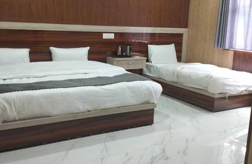 Badrinath Hotel | Badri Kalash Valley