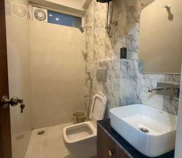 Dehradun Hotel | Baithak residency