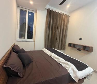 Dehradun Hotel | Baithak residency