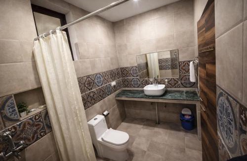 Bhimtal House | Bajoon homestay