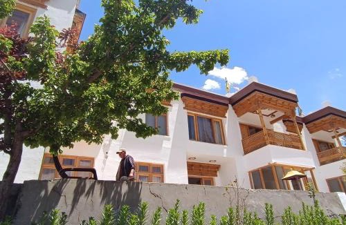 Leh House | Baku Eco Retreat