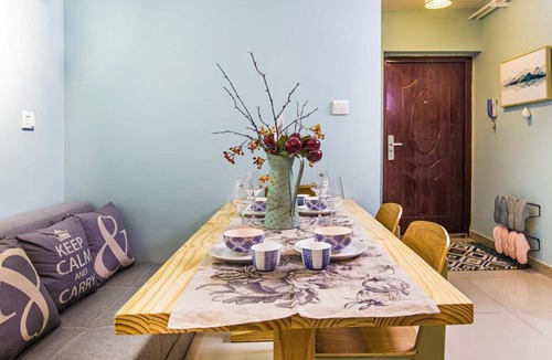 Jingxiu District Apartment | Baoding Jingxiu·BaoDing Railway Station· Locals Apartment 00138000