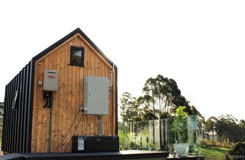 Forthside Cottage | Barnhaus - 100% Eco Tiny House accommodation