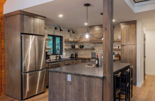 Cherry Log Cabin | Beautiful Riverfront Cabin in Blue Ridge, GA