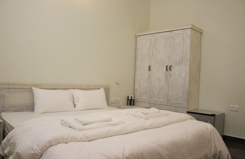 Varanasi Bed & Breakfast | BED AND BREAKFAST IN CITY OF GODS