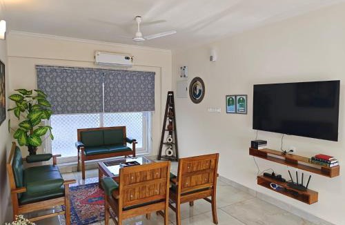 Thrissur Apartment | Best 3BHK Premium Home - 7Elysee Homestay, Emerald