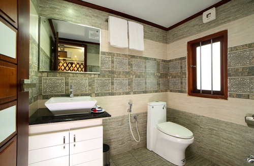 Alappuzha Boat Rental | Best Kerala Houseboat