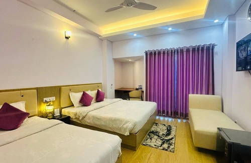 Latachapli Hotel | Best Southern Hotel