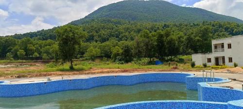 Arrah Hotel | Biharinath Eco Tourism