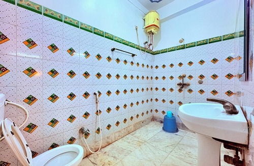 Tarapith Hotel | Binapani Hotel & Restaurant Tarapith