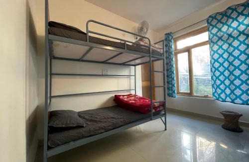 Gunehr Hostel | Bir Nest Hostel
