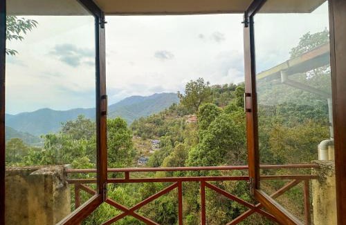 Ramgarh Ski Chalet | Bird Songs