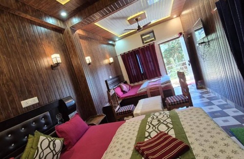Almora Hotel | Bisht Hotel And Restaurant