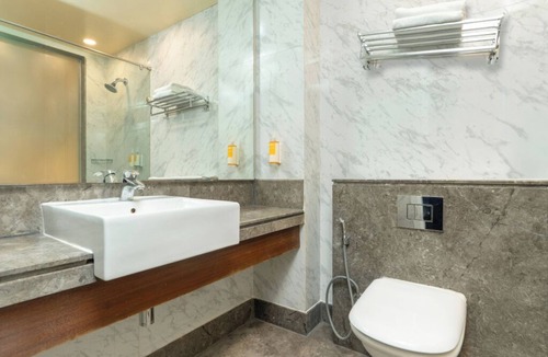 New Delhi Hotel | Bloom Hotel - M Block GK2