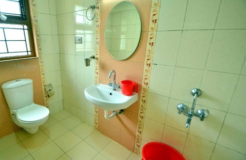 Ooty Hotel | Blossom Spring villa