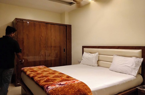 Jhanjharpur Hotel | blu heaven