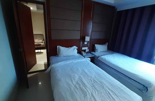 Cox's Bazar Hotel | BluBay Waterfront Inani