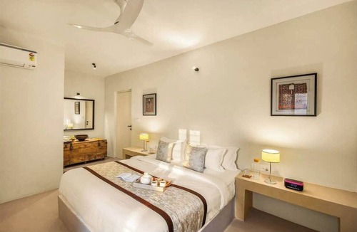 Udaipur City Centre Villa | BlueRoot Heritage Home Large Room Old City Udaipur