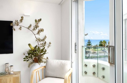 Bondi Beach Apartment | Bondi Breeze