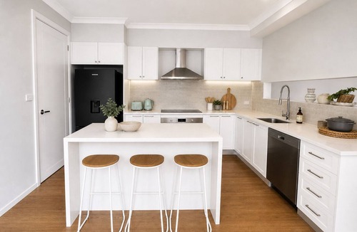 Gymea House | Brand New Hamptons 4 Bed Family Home near Gymea Village