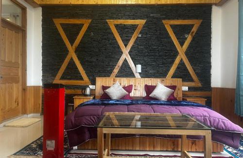 Bihar Apartment | Cabin in the woods