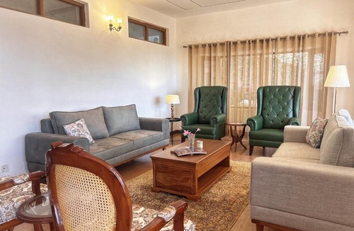 Kumarhatti Villa | Camelot Cottages - Luxury 4BHK Villa in the Kasauli Hills