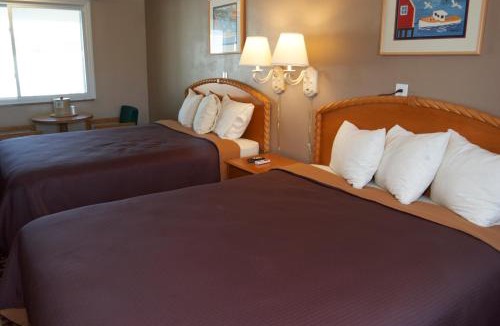 Main Street Hyannis Hotel | Cape Cod Inn