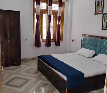 Chandauli Apartment | Captains deck