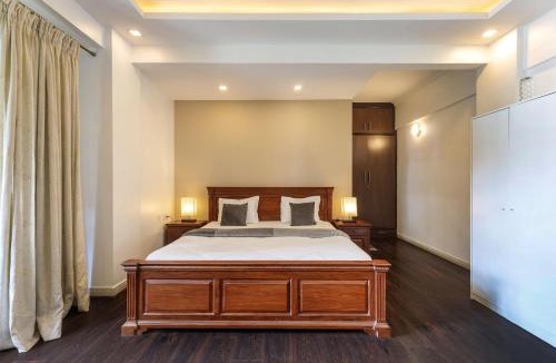 Ulsoor Apartment | Casa Bianca by Red OliveNr MGroad Terrace Garden