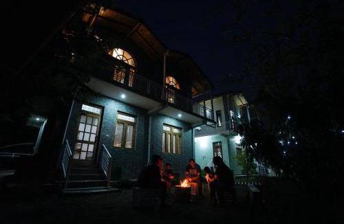 Bhimtal House | Casa De Fortuna