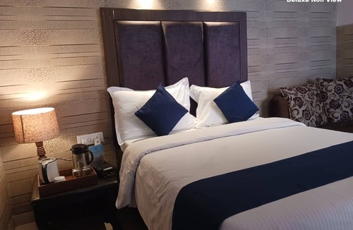 Mussoorie Resort | Ceyone Classic Fall Resort