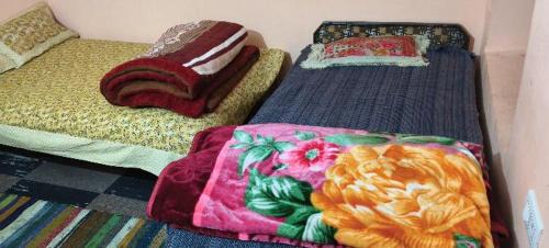 Narainkoti House | Chaukhamba hill homestay