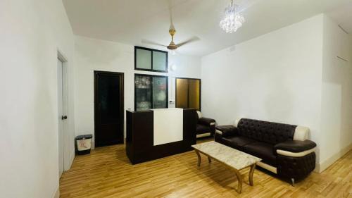 Banani House | Chittagong Apartment Service Guest House
