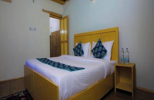 She Hotel | Chomal Cottages