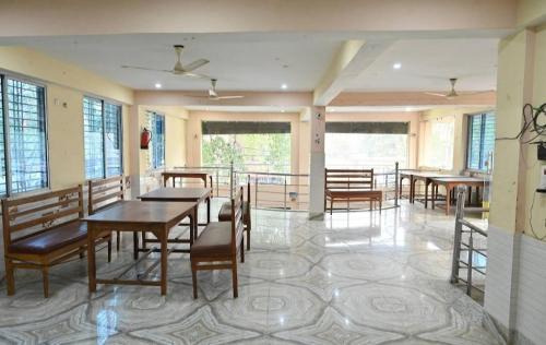 Katihar Hotel | Chouhan Hotel