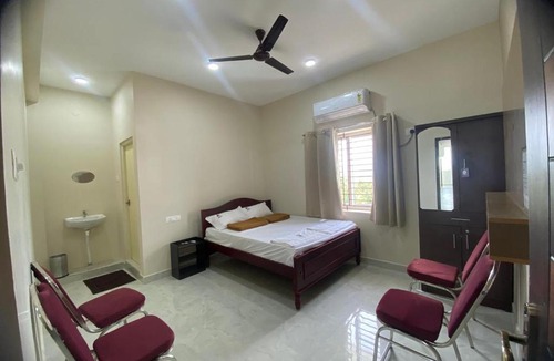 Perambalur Hotel | Chozha Palace Premium Rooms Ac