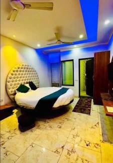 Zirakpur Hotel | City place