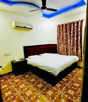 Zirakpur Hotel | City place
