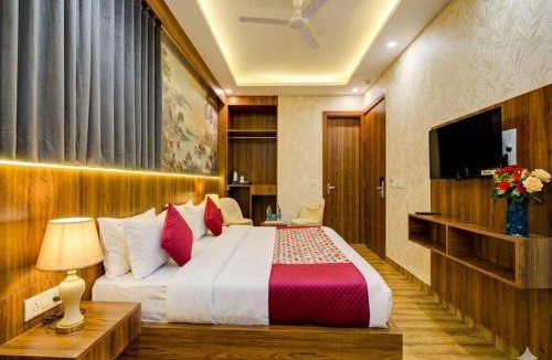 Aerocity Hotel | Clark inns Plaza Near Delhi IGI Airport and Aerocity