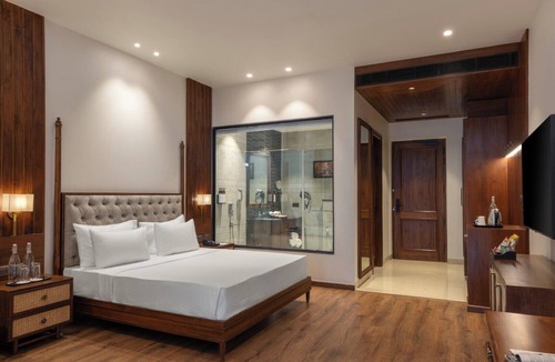 Kharar Hotel | Clarks Inn Kharar-Mohali
