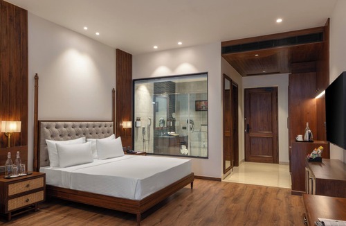 Kharar Hotel | Clarks Inn Kharar-Mohali