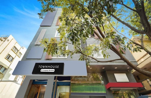 BTM 2nd Stage House | Classic Q Rooms BTM Gopalan Ovation Mall