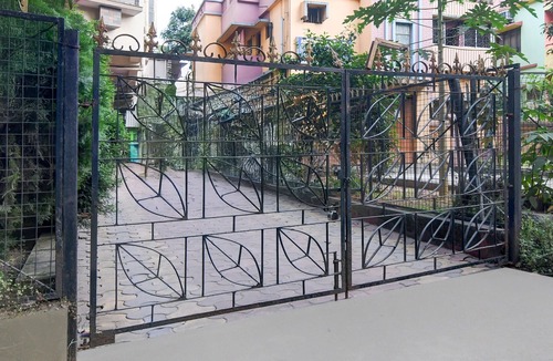 Durgapur House | Classic With Balconyroyal Inn
