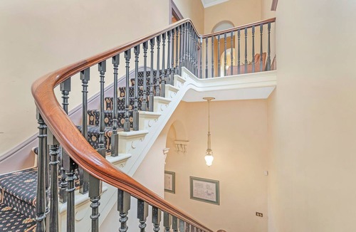 Echuca Hotel | Clocktower Suites