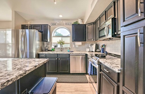 Western Skies House | Close to Spring Training! Serene Retreat in Gibert