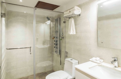 Bolpur Hotel | Club Central Hotel