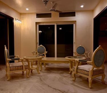 Kochi Hotel | Coastal Echoes by Fortkochi Beach Inn